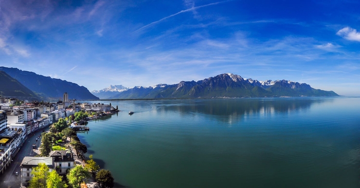 Montreux by the lake